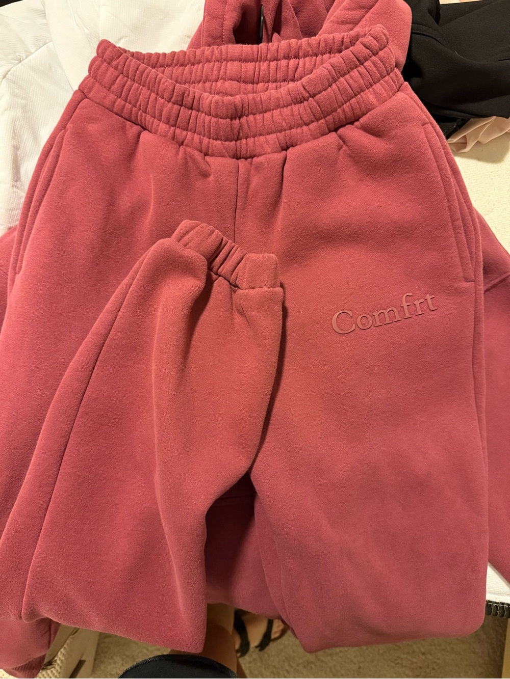 Comfrt Hoodie & Sweatpant Set - Picture 8 of 10